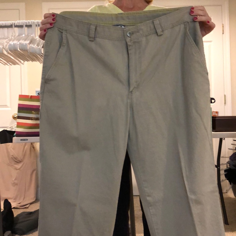 NorthFace Khakis - Size 36 Short - Never worn